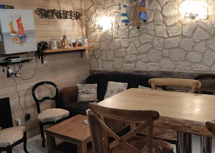 Chez Isa Holiday home *